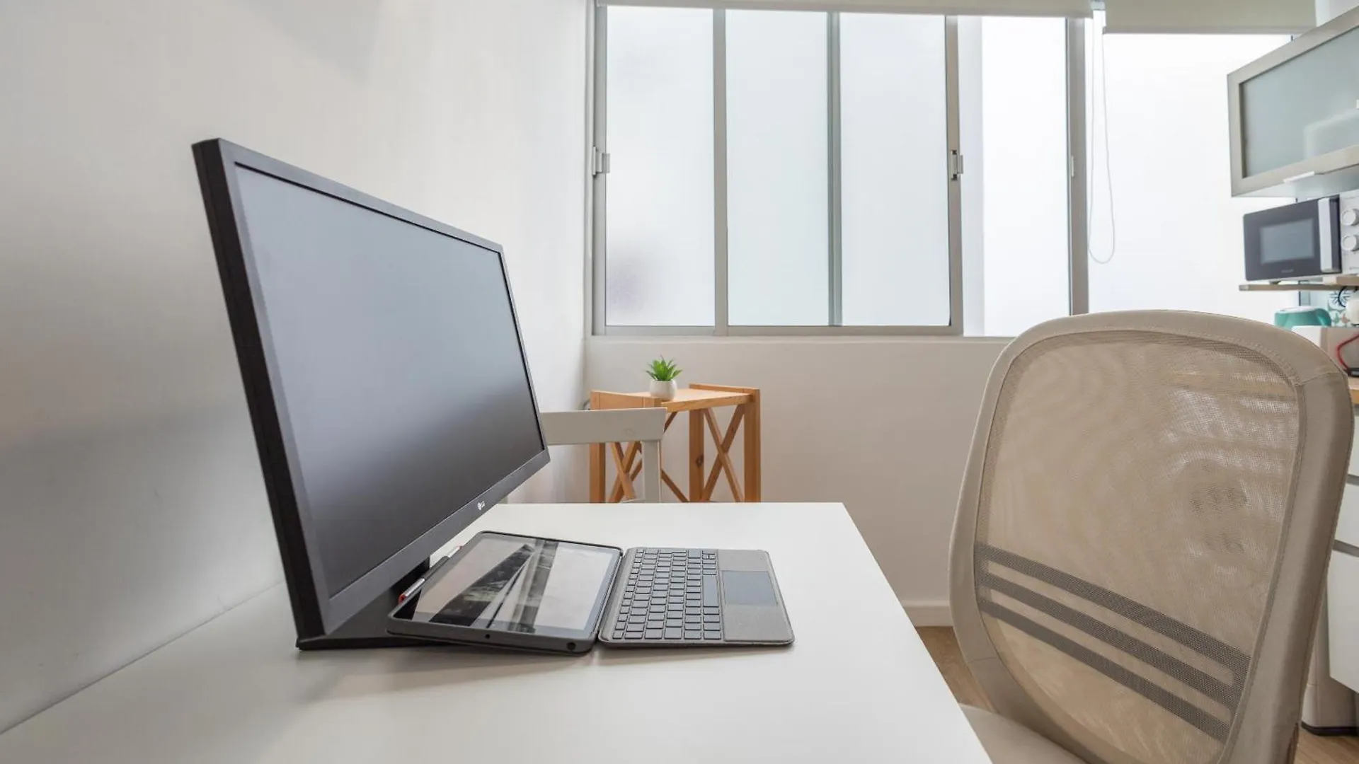 Las Canteras Beach Workfriendly Bright Studio Las Palmas de Gran Canaria Spain
